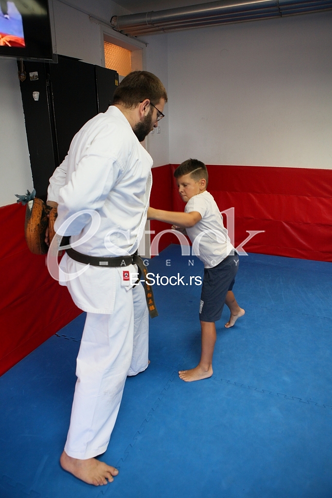 Training Kyokushin karate