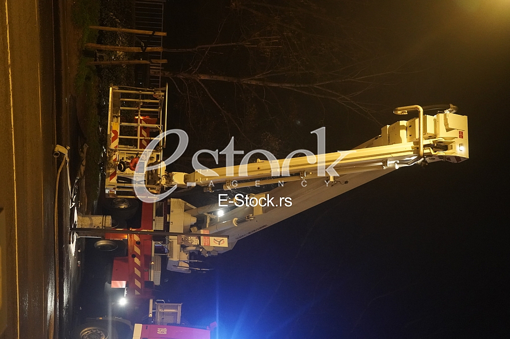 Pozar fabrika Sutjeska