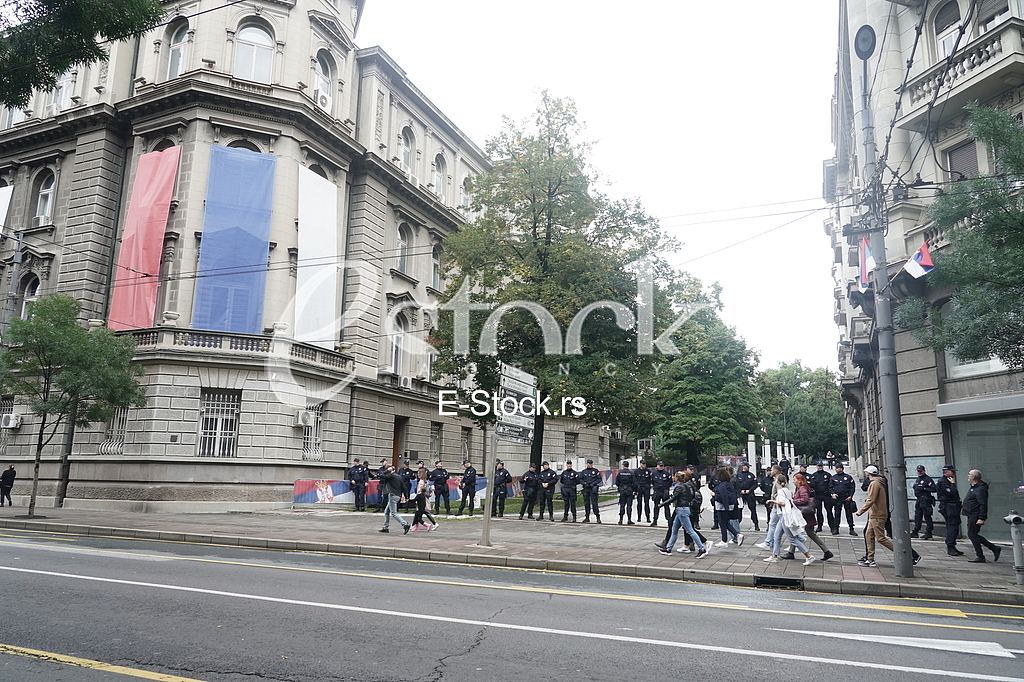 Kordon policije ispred Predsednistva Srbije