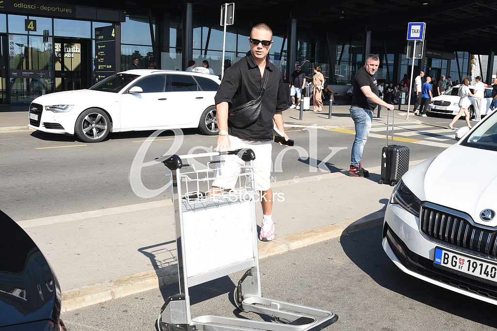 Relja Popovic_Aerodrom