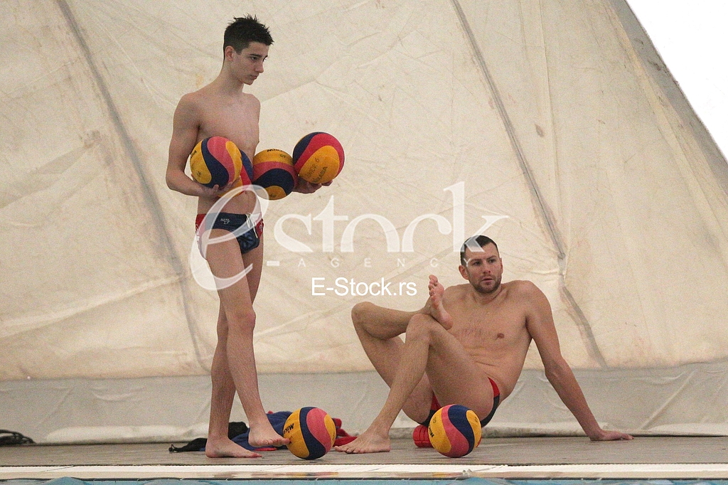 WATERPOLO SERBIA PRACTICE