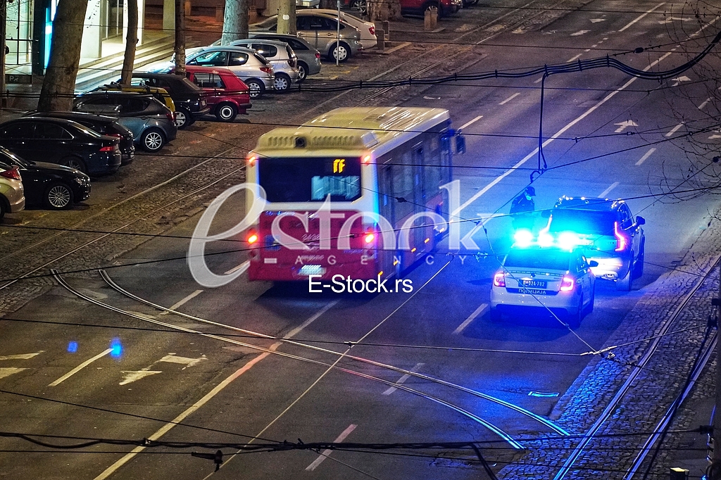 Koronavirus policijski cas