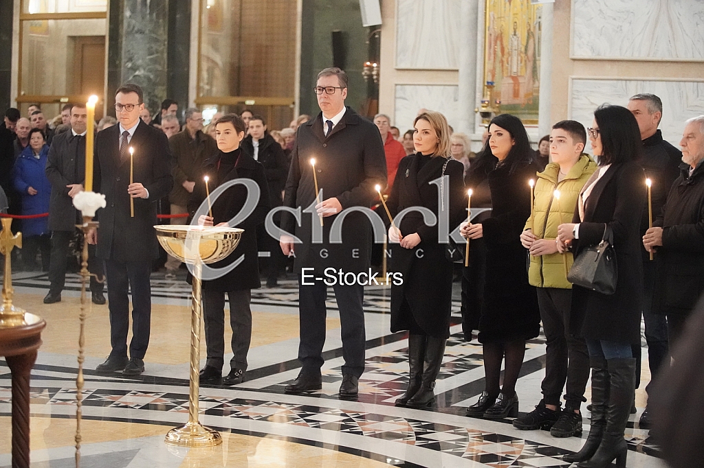 Petar Petkovic, Ana Brnabic, Aleksandar Vucic, Milena Popovic i Bogdan Ivanovic Petar Petkovic, Ana Brnabic, Aleksandar Vucic, Milena Popovic i Bogdan Ivanovic