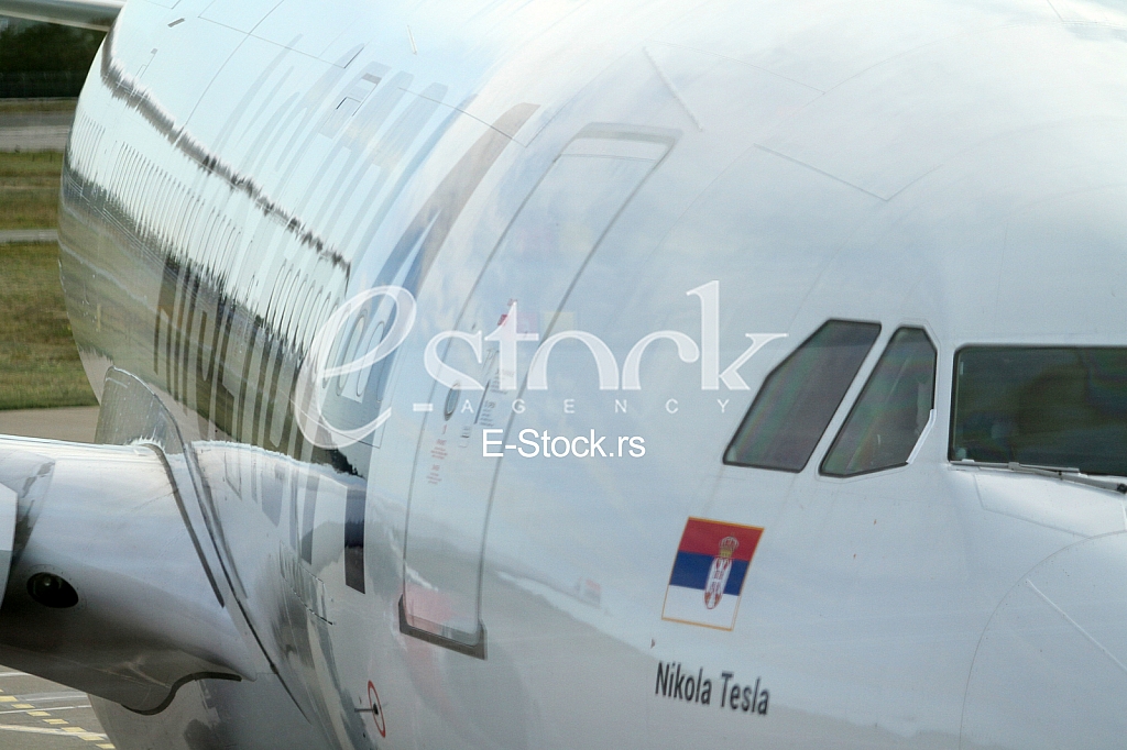 Aerodrom Nikola Tesla