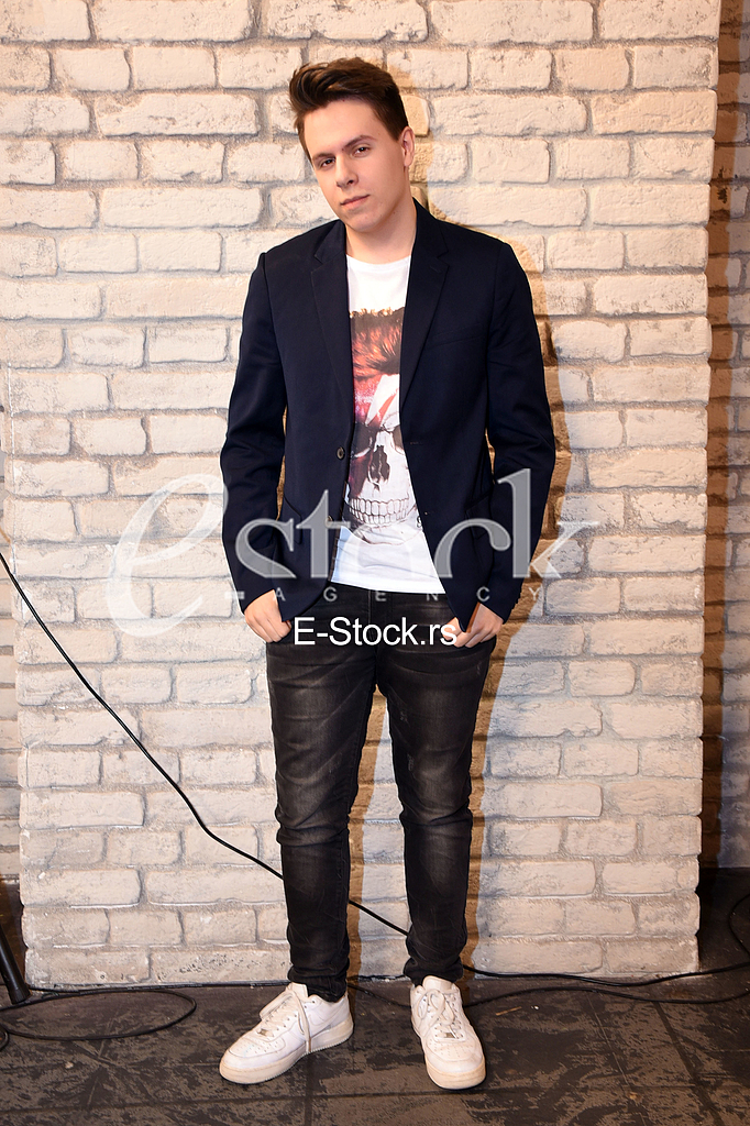 Pinkove zvezdice_photo_e_stock_Katarina Cvijovic