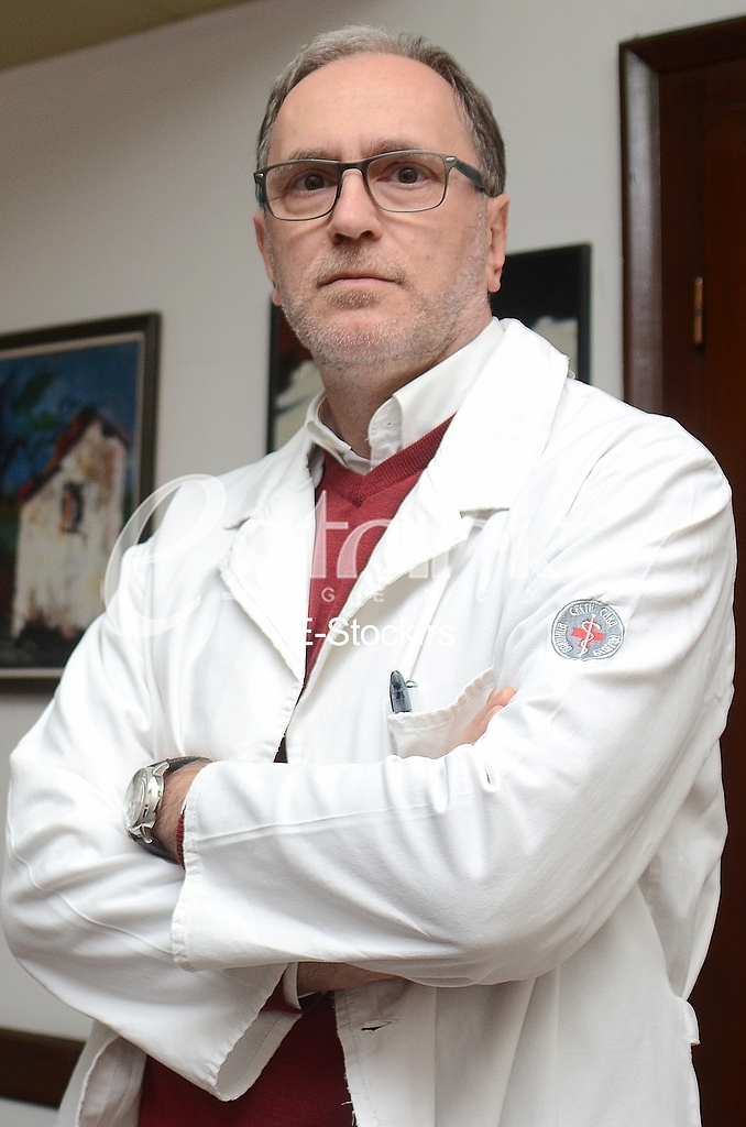 Dr Milan Savic