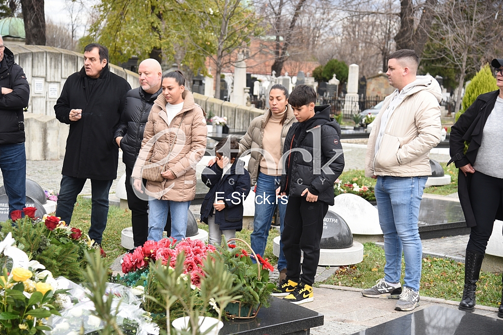 Marija Ramadanovski Ana Ramadanovski Stefan Davidovic