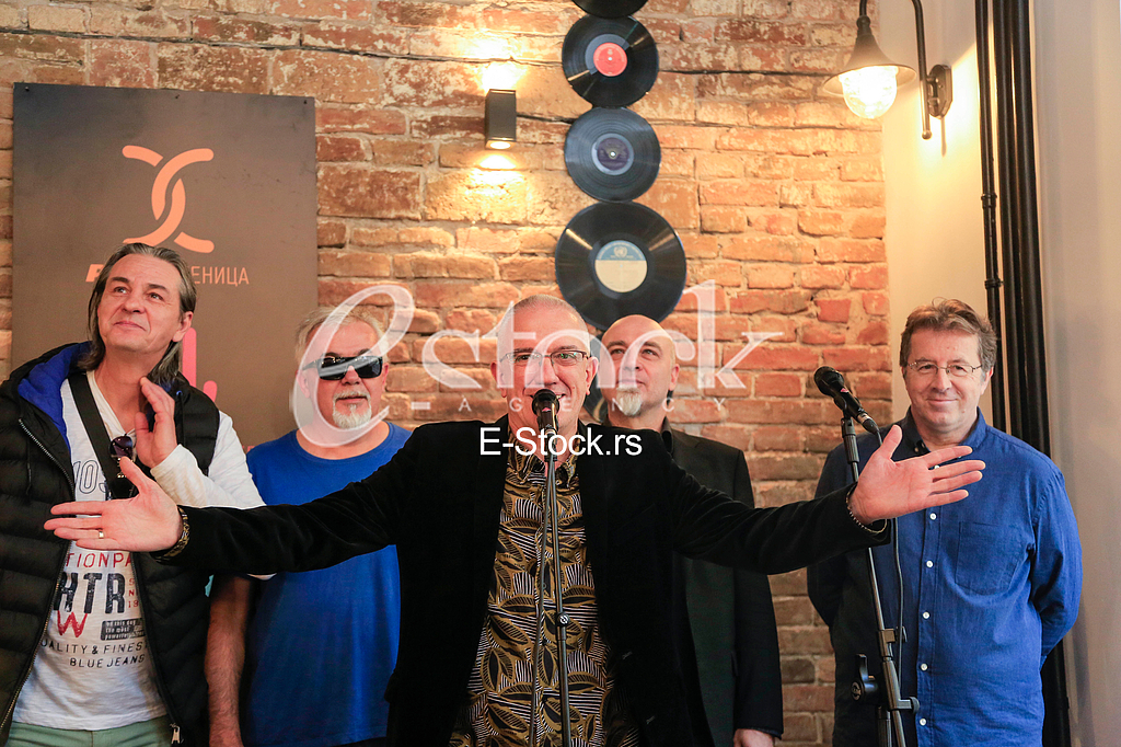 Dejan Cukic i Spori ritam bend