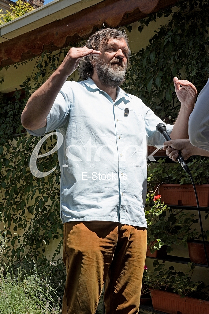  Emir Kusturica, Press conference about fourth music festival 