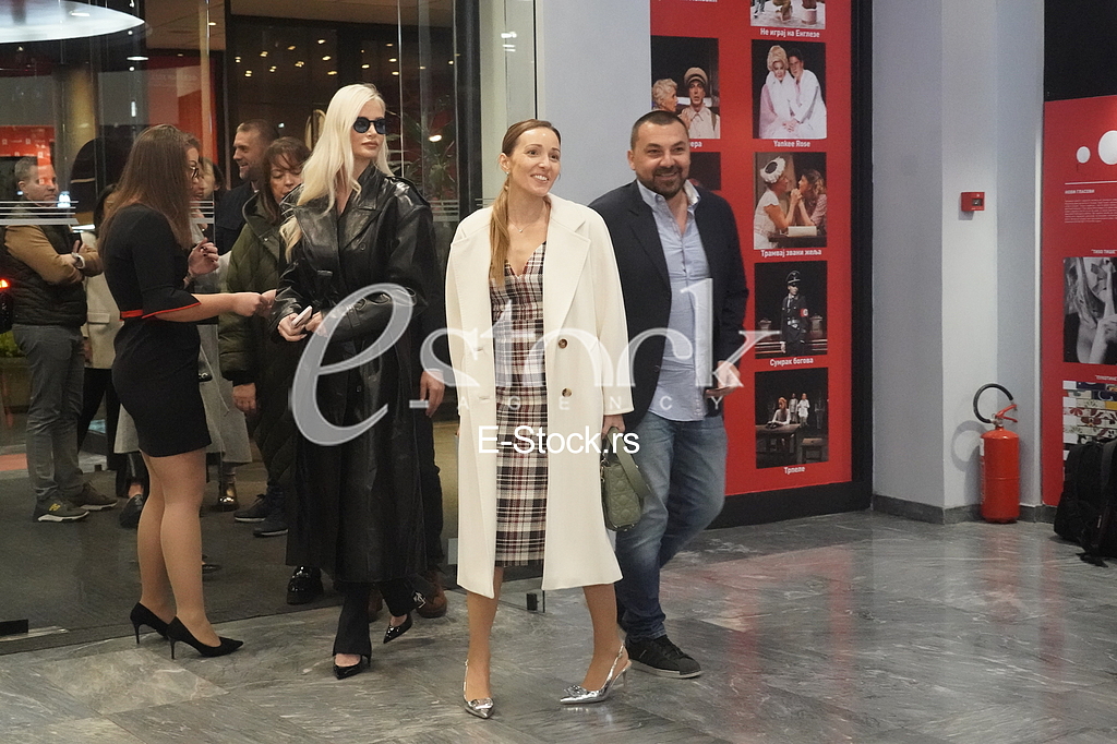 Sofija Milosevic i Jelena Djokovic