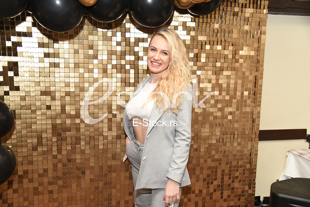 Milica Velickovic_Promocija Silvija Jung