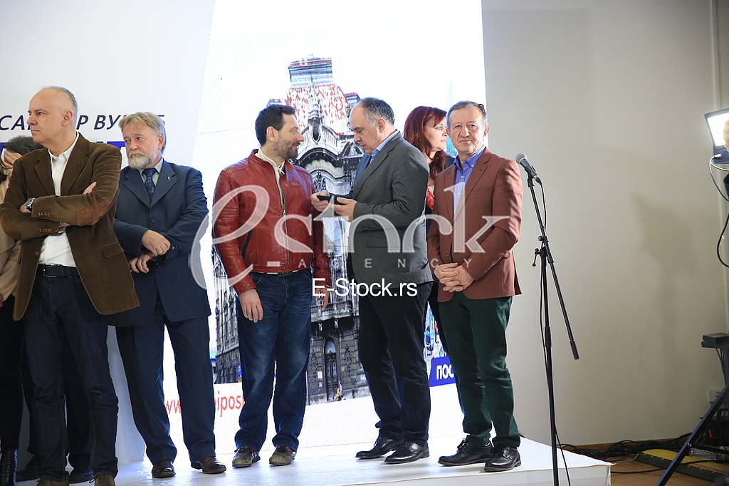 Press Conference SNS