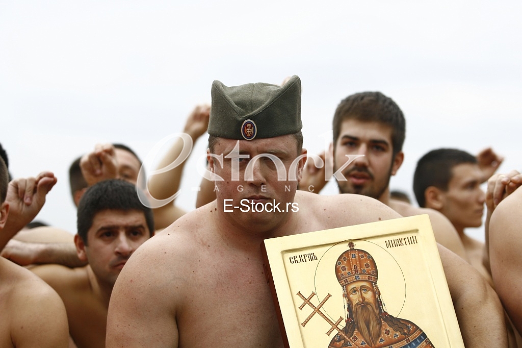 Race for the Holy Cross