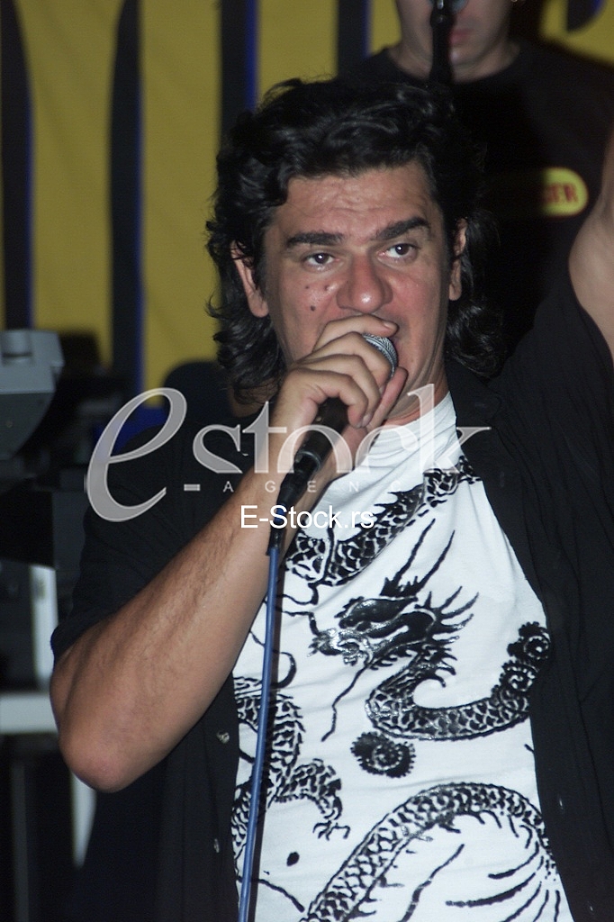 Amir Resic Nino, pevac