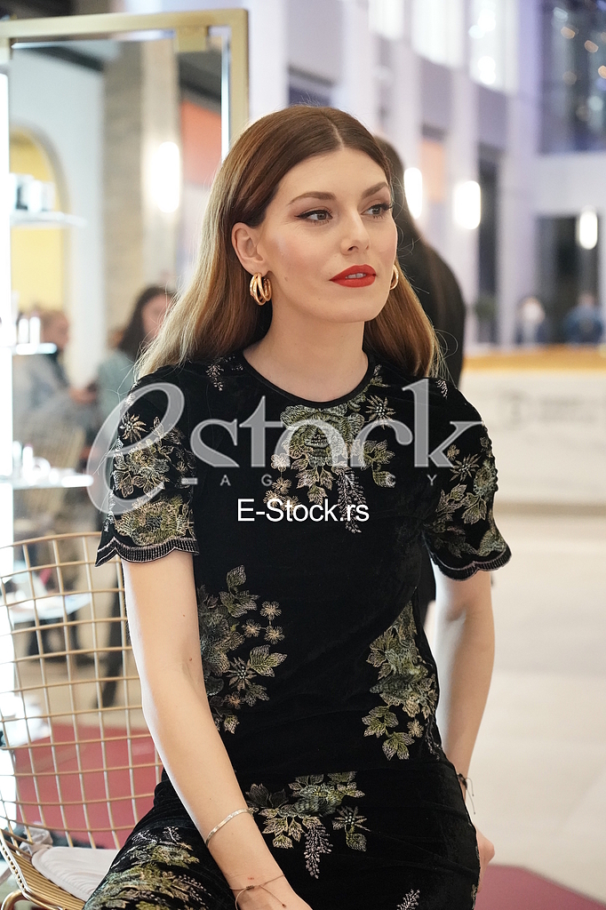 Tamara Dragicevic promocija sminke