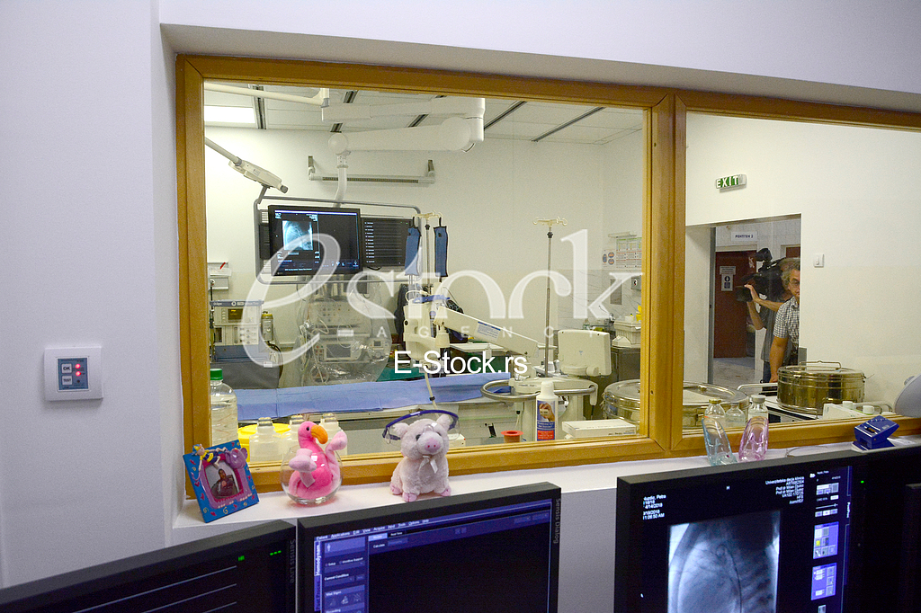  president of Serbia Aleksandar Vucic visiting the children's clinic in Tirsova Street