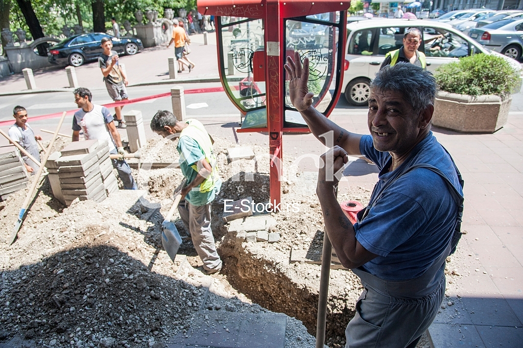 Summer heat on Belgrade streets