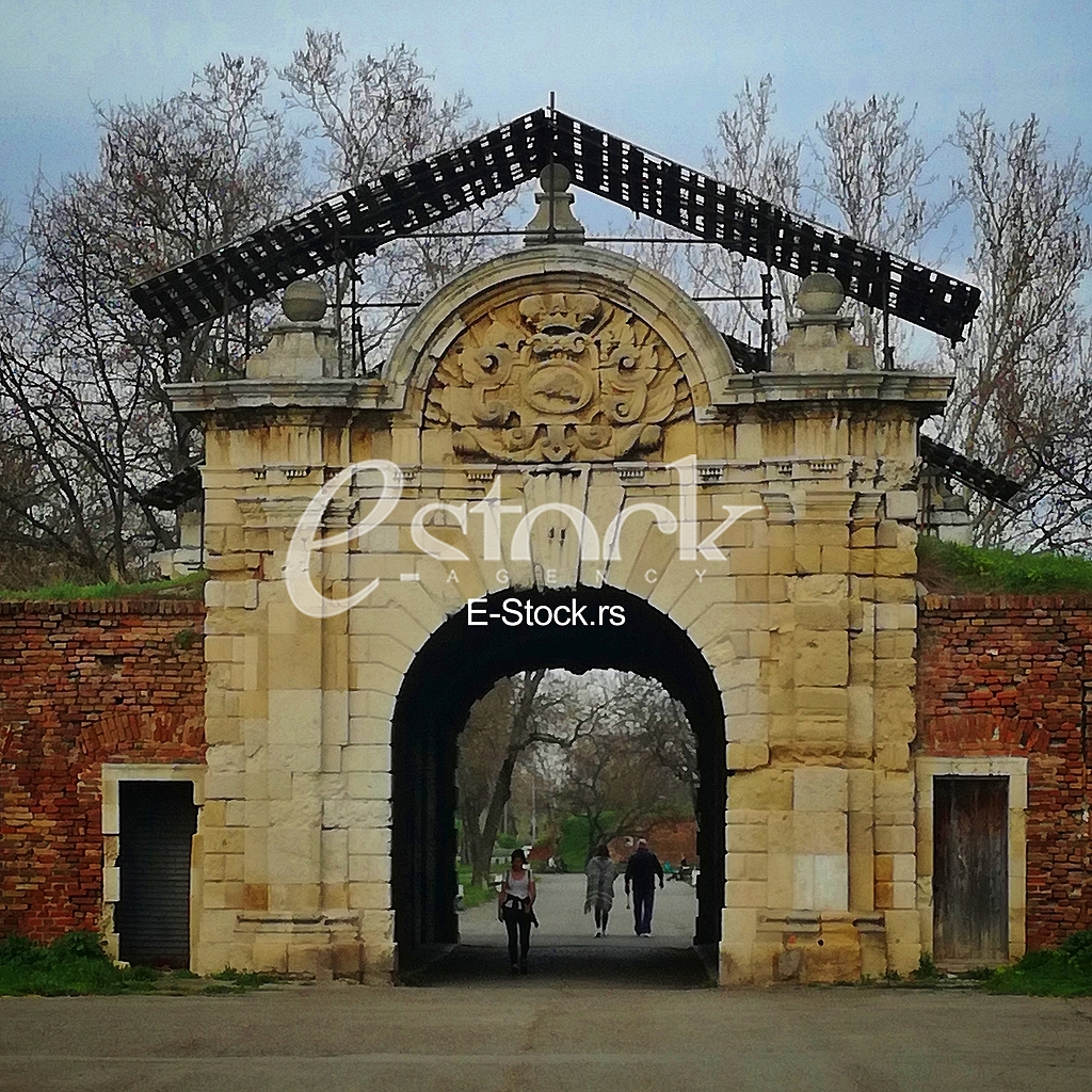 Kalemegdan - Kapija Karla VI