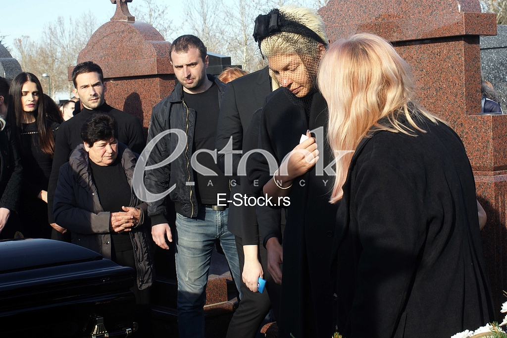 Sahrana Divna Karleusa Sahrana Divna Karleusa