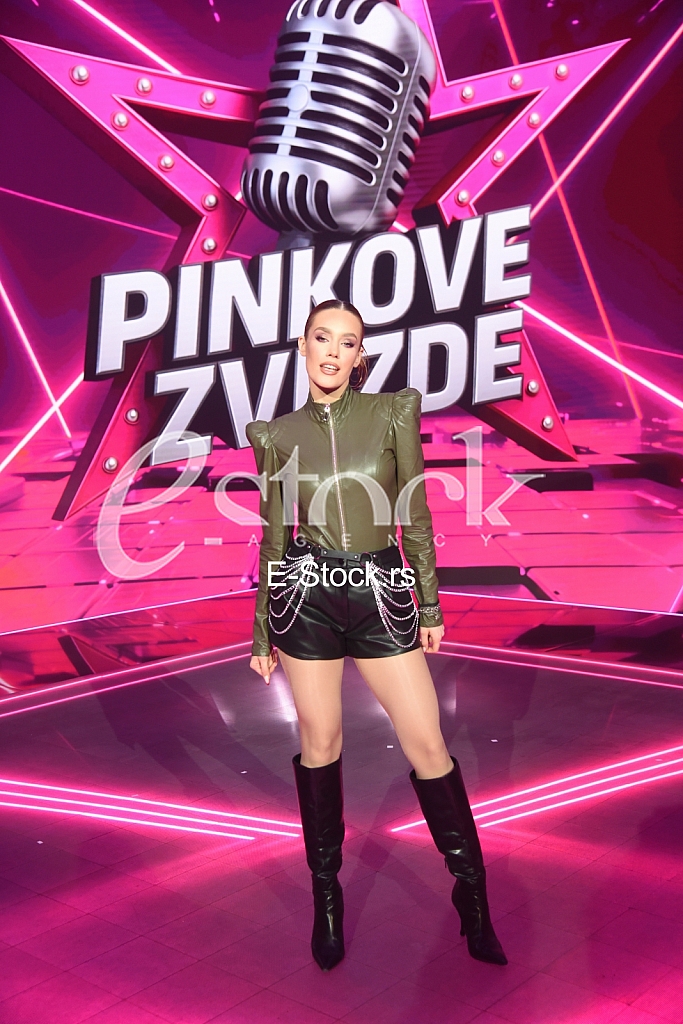 Andjela Asanin_Pinkove Zvezde