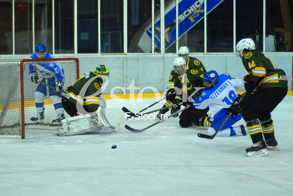 Ice hockey