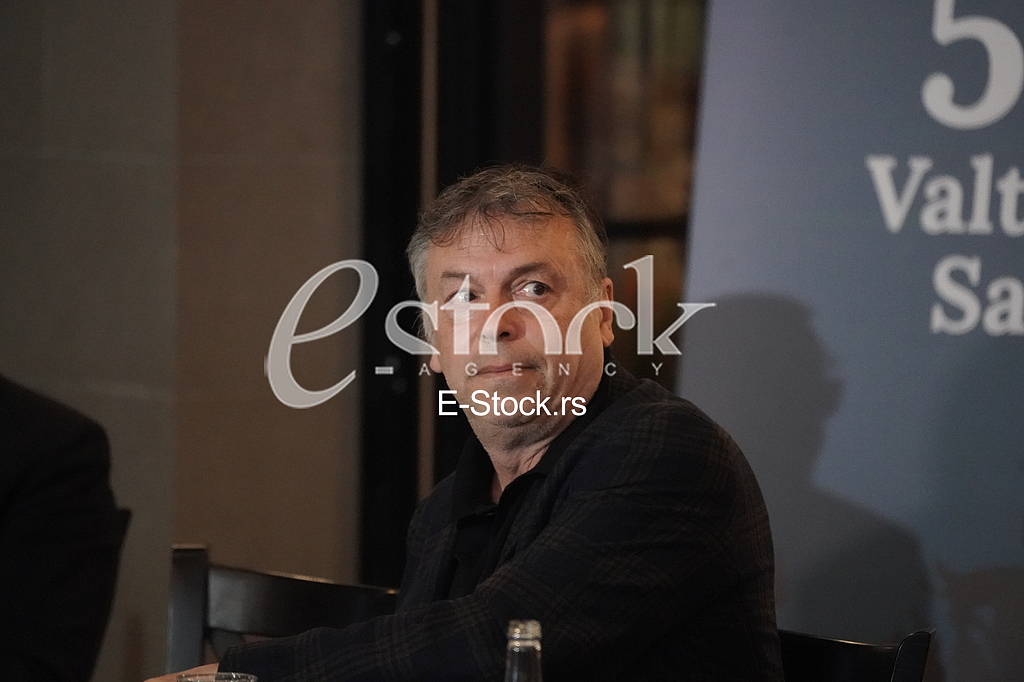 Valter  brani Sarajevo