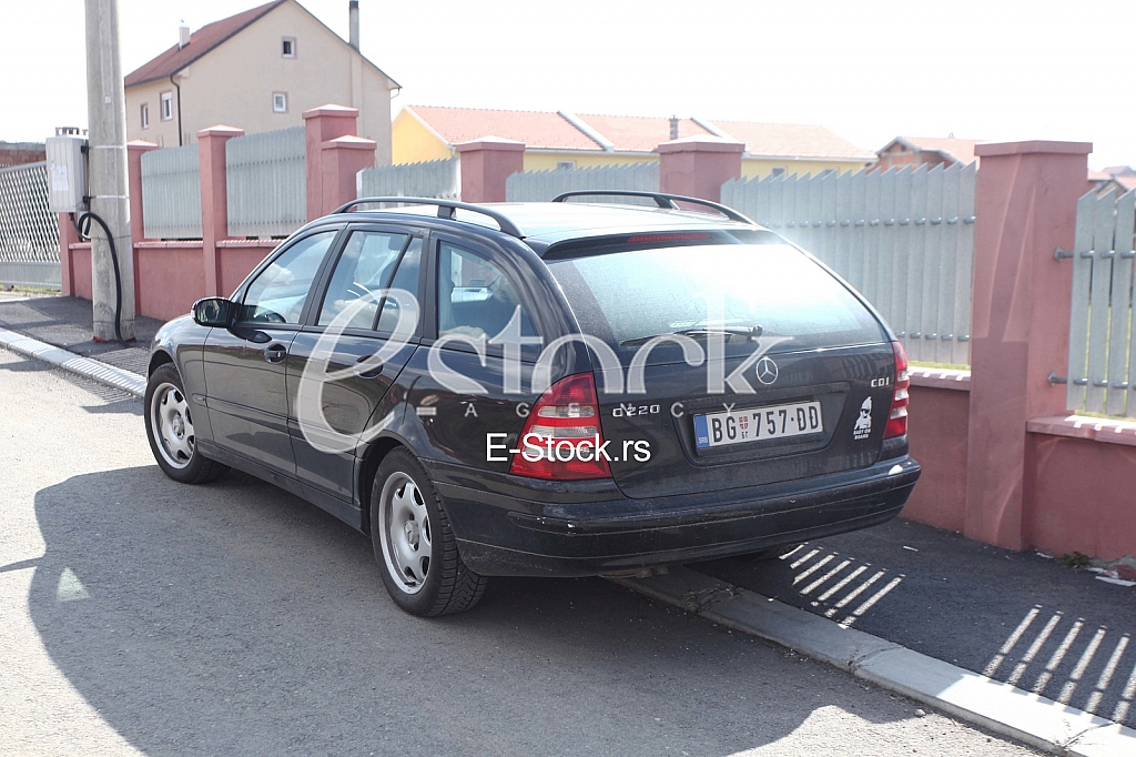 Jajinci bacena bomba Jajinci bacena bomba