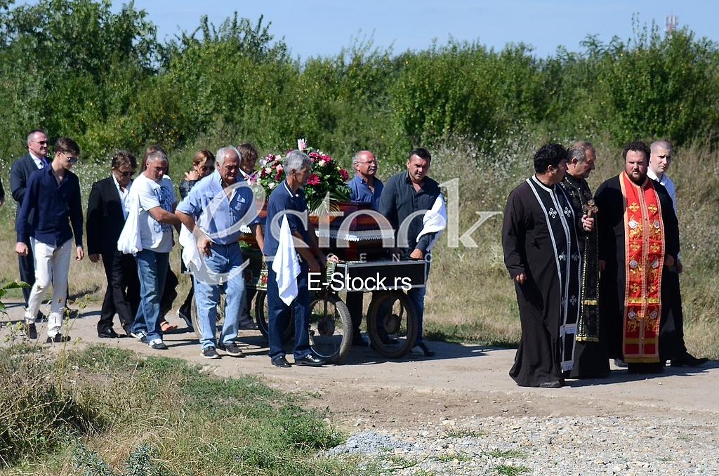 Buried Nada Bjelogrlic