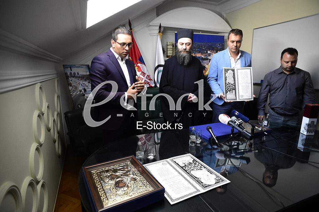 Aleksandar Vucic Iguman Metodije Vuk Guberinic