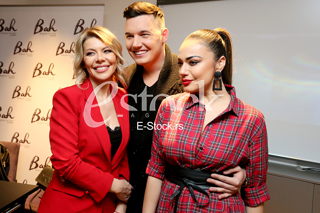  The new song by Danijela Karic and Elena Risteska.