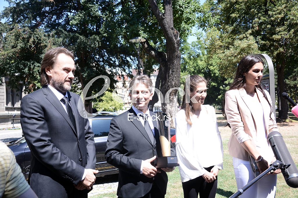  Milica Mandic and Vanja Stankovic  at the reception with the president of the state, Aleksandar Vucic
