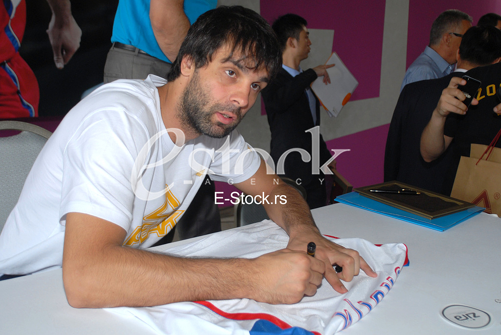 Milos Teodosic