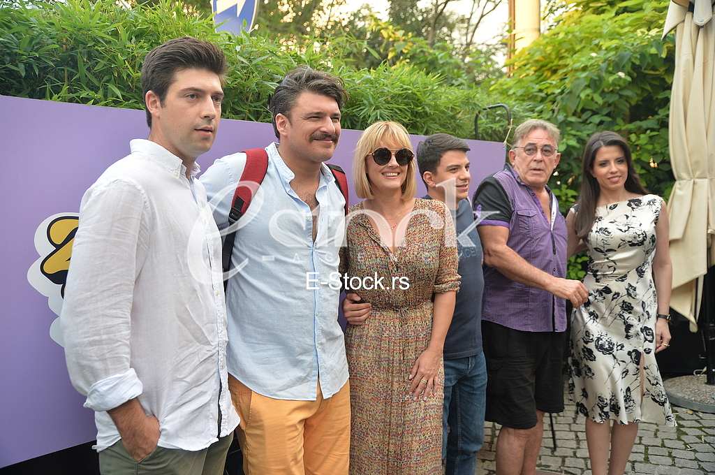 Uros Jakovljevic, Andrija Kuzmanovic, Tamara Krcunovic, Milutin Mima Karadzic, Amar Corovic i Maja Sipovac