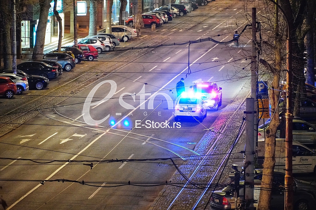 Koronavirus policijski cas