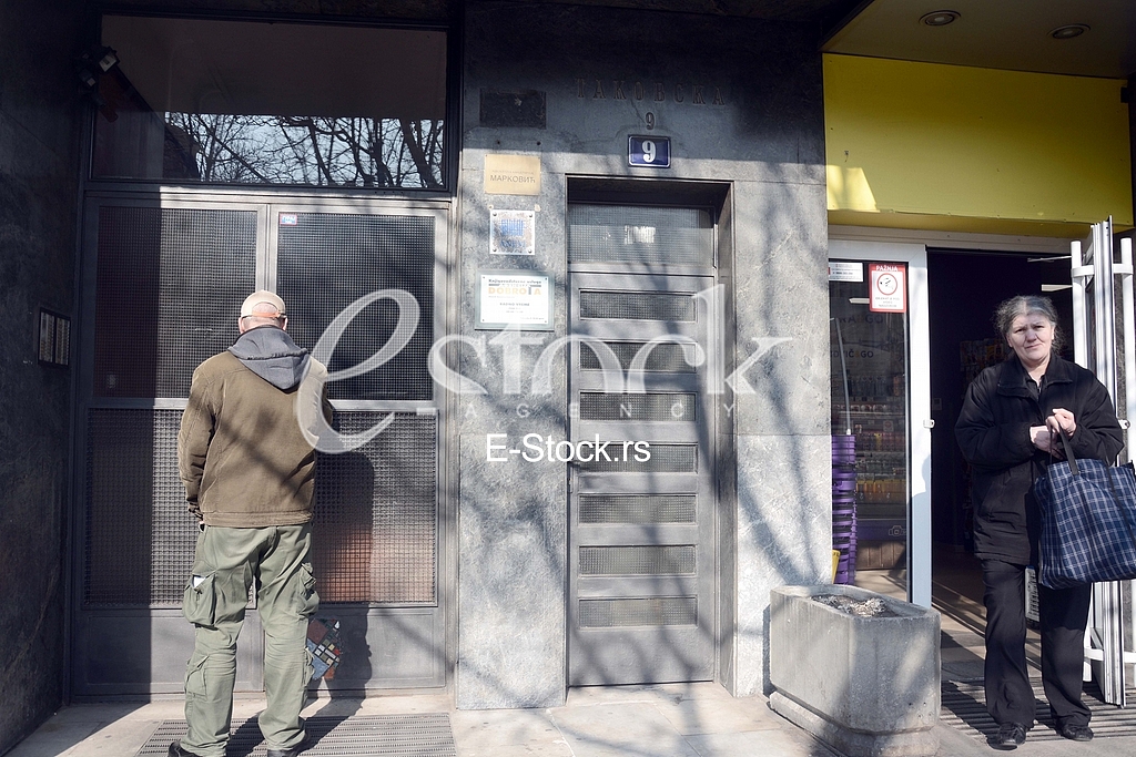 Burglary in the apartment of Dobrivoje Tanasijevic-Dan Tana.