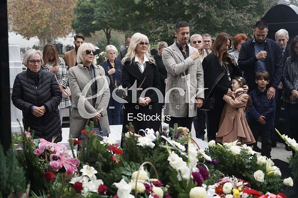 Slavica Rokvic, Nikola Rokvic, Bojana Barovic, Leona Rokvic, Marko Rokvic, Despot Rokvic