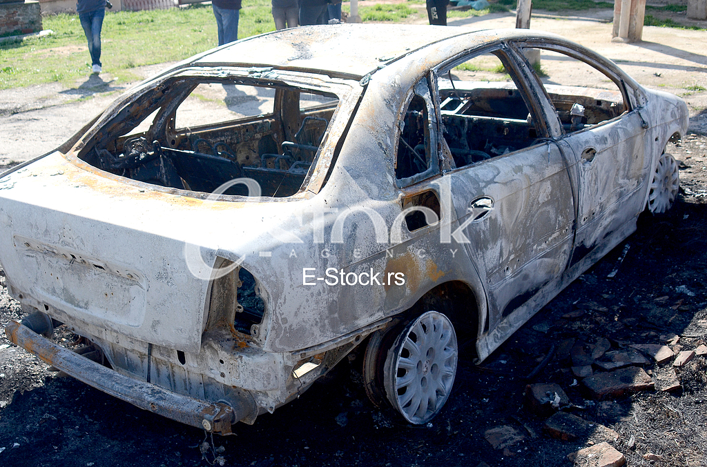 The burning car from Vinci
