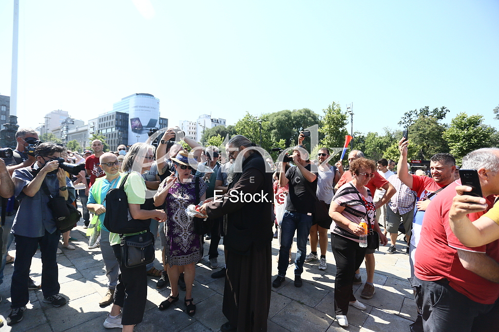 Antonije Davidovic Skupstina Srbije protest