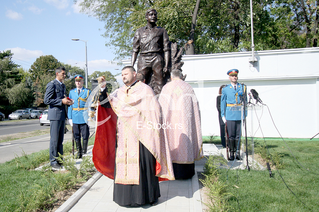 The monument to Major Milan Tepic
