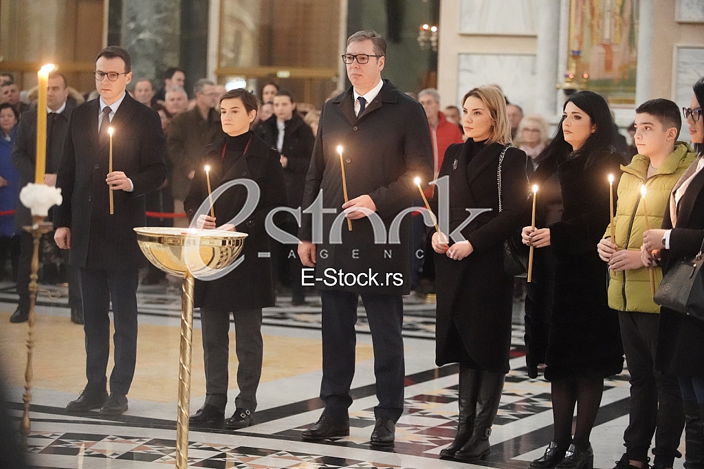 Petar Petkovic, Ana Brnabic, Aleksandar Vucic, Milena Popovic i Bogdan Ivanovic Petar Petkovic, Ana Brnabic, Aleksandar Vucic, Milena Popovic i Bogdan Ivanovic