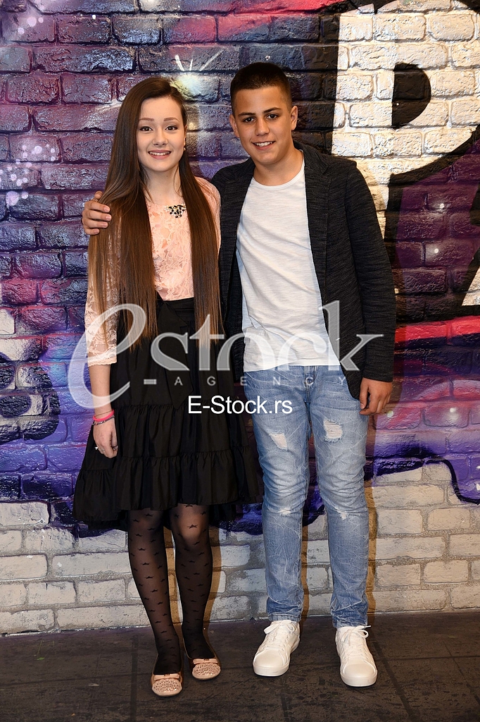 Pinkove zvezdice_photo_e-stock_Katarina Cvijovic
