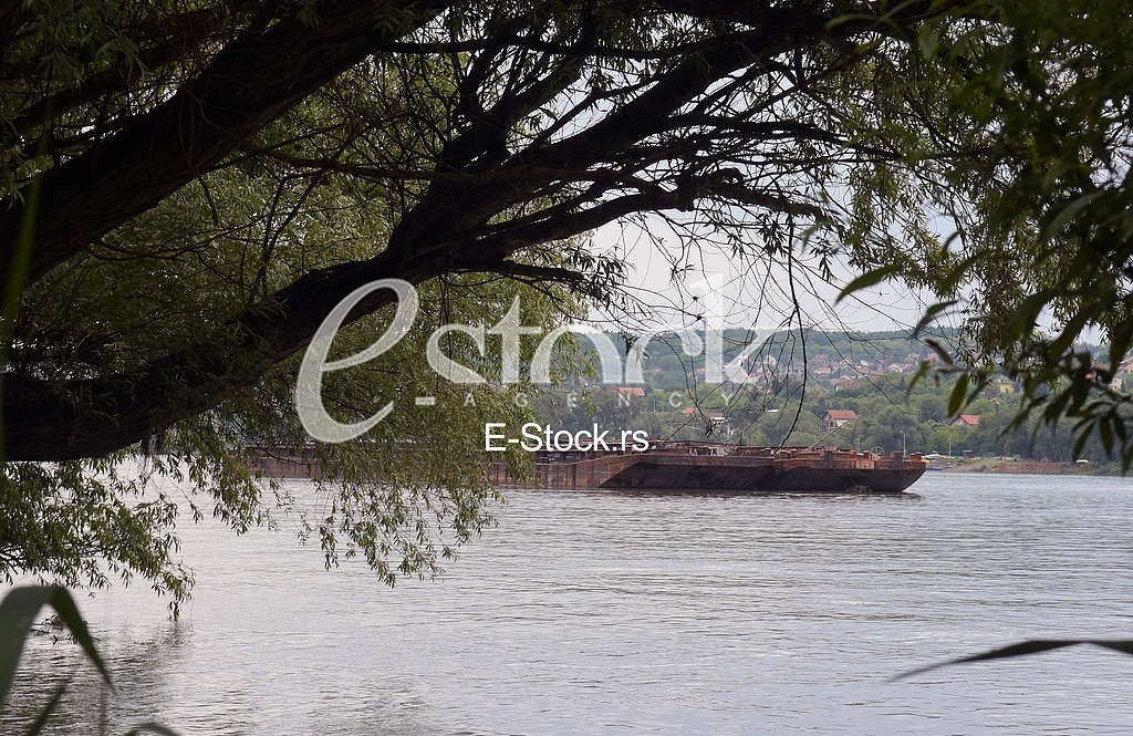 The ship on the Danube where missing a young rower