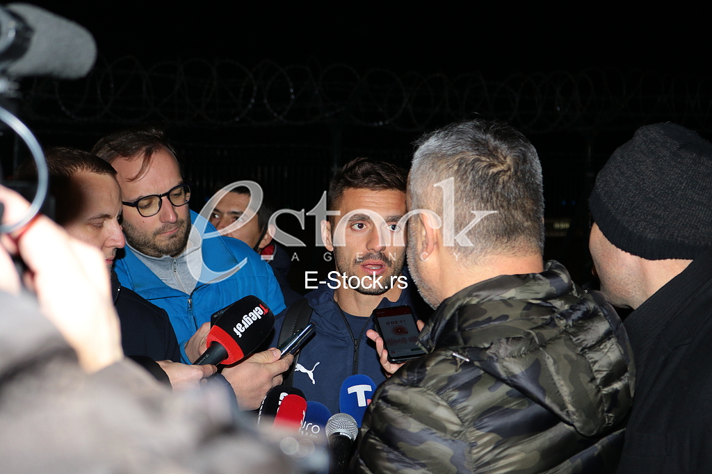 FUDBAL - Reprezentacija Srbije na Aerodromu Nikola Tesla posle pobede nad Portugalom