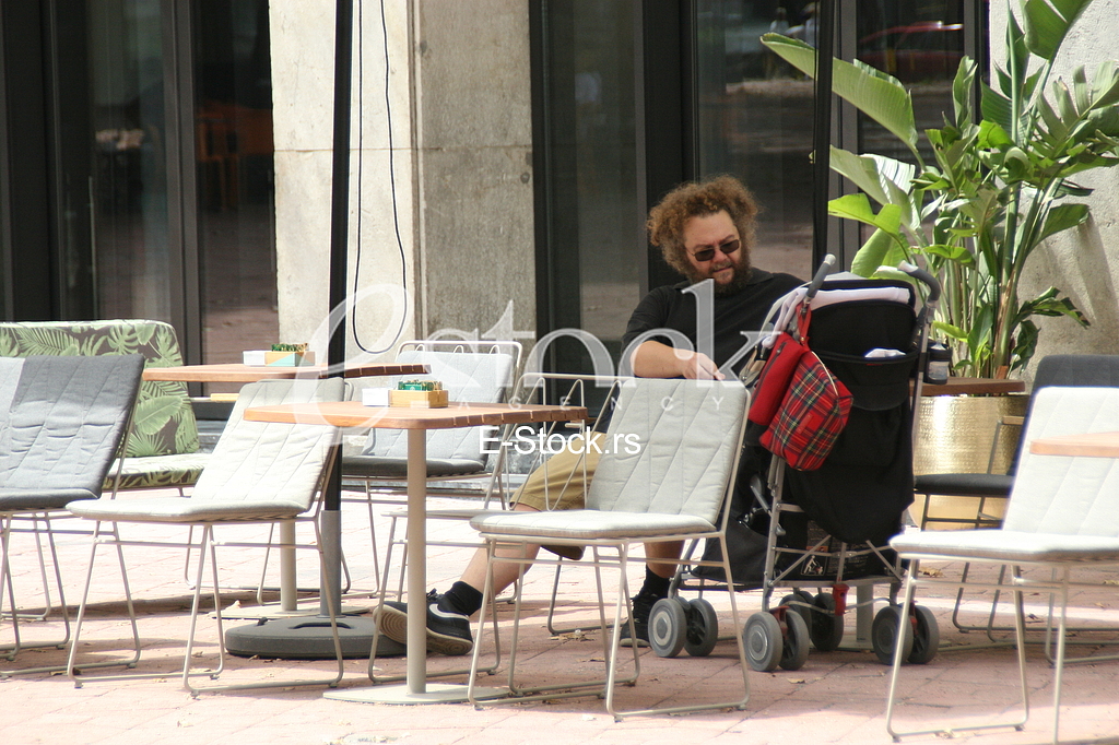Marko Kon paparazo
