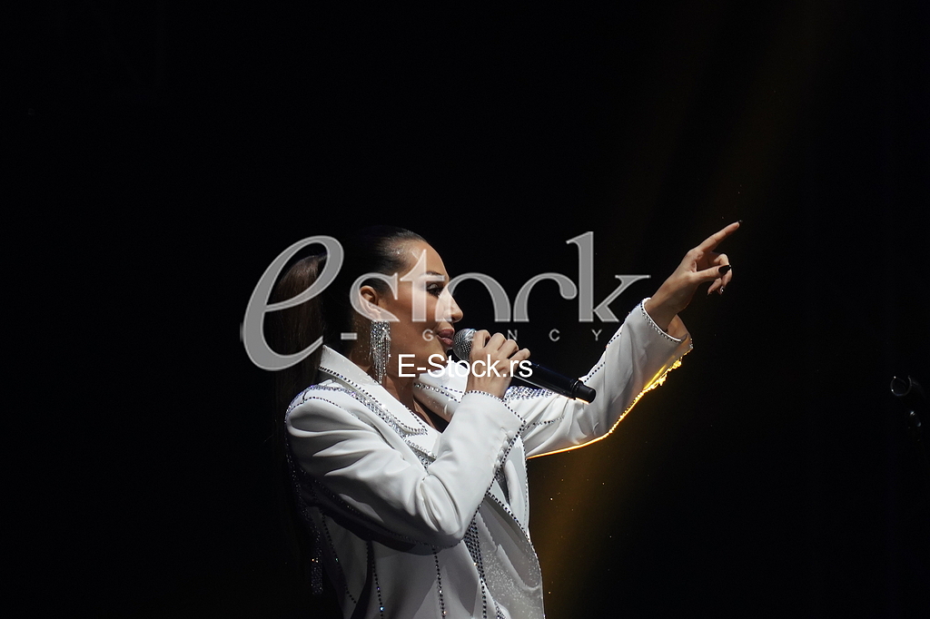 Ceca spens