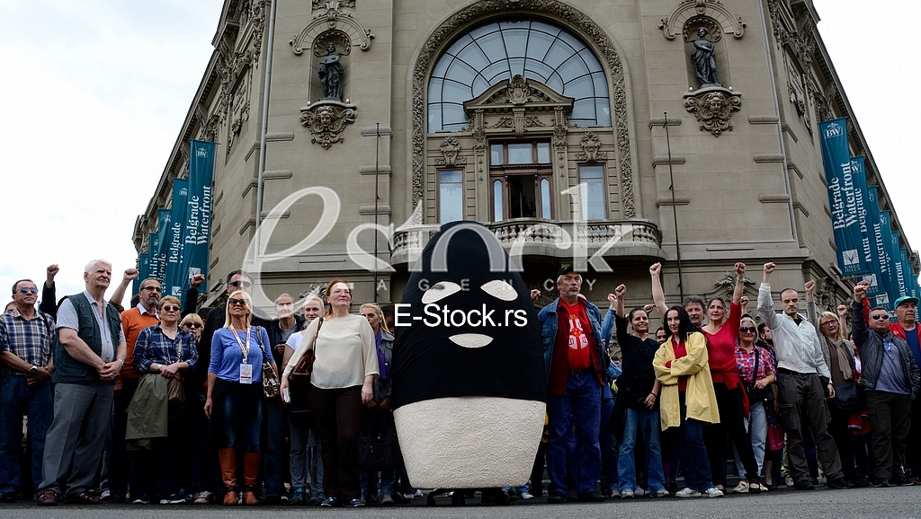 Meeting of the Democratic Party of Serbia in Hercegovacka street