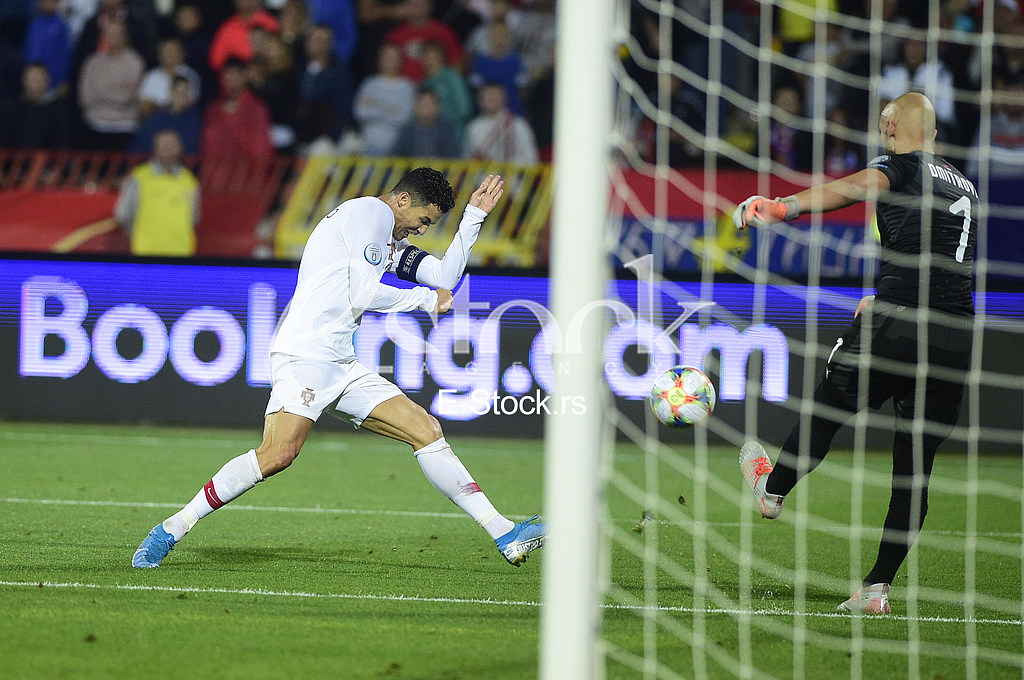 Kristijano Ronaldo, Marko Dmitrovic