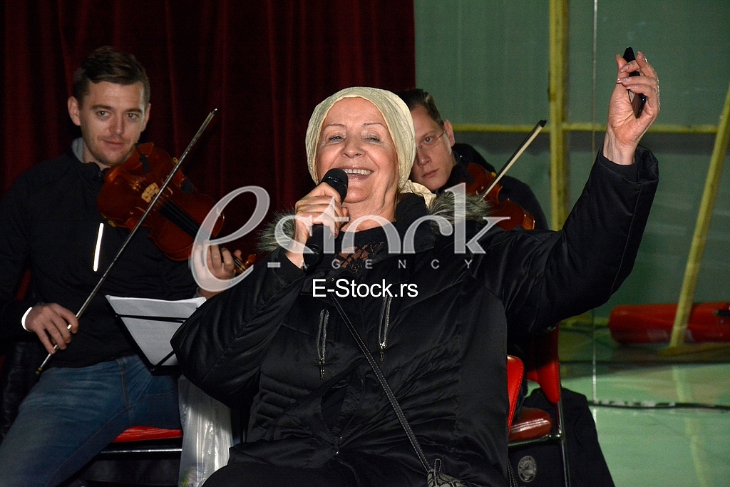  singer Lepa Lukic at the rehearsal for the concert, Grand Productions studio 7