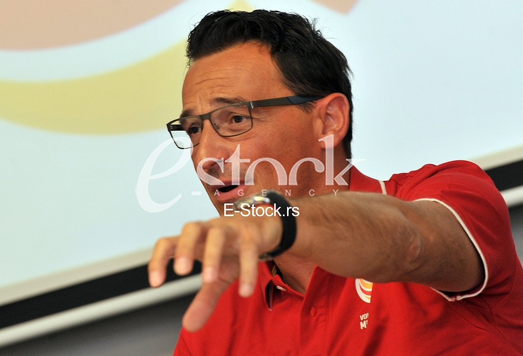 Dragan Nesic new coach women's volleyball national team of Montenegro and captain Tanja Bokan on press.Photo E-Stock Petar Jovanovic