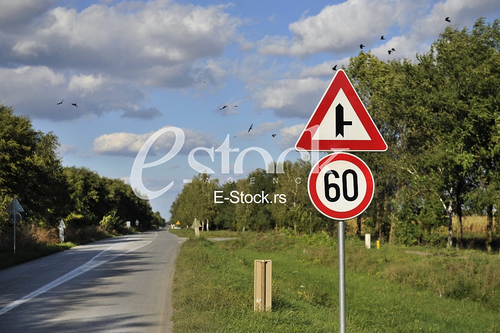 roadsing speed limit on sixty